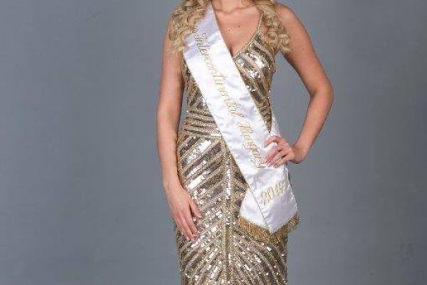 senanszkyflora-missintercontinentalhungary14c28b72eb-455f-277e-e0c9-8c57e4a74317B9434A31-7728-786F-575D-CD8DB0119640.jpg