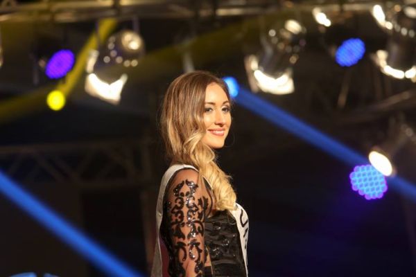 senanszkyflora-missintercontinentalhungary180b8dfeb4-f23b-972e-a697-648bd4c0dcc120DF6555-DAB4-136C-8D26-ECACEBCAAC93.jpg