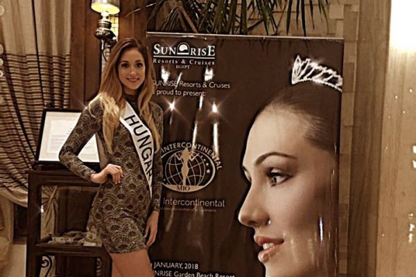 senanszkyflora-missintercontinentalhungary2ab065b34-6990-fef6-d190-5f784894e874C9C4EAD4-2FC3-A0DC-6841-98D4C4B1AF43.jpg