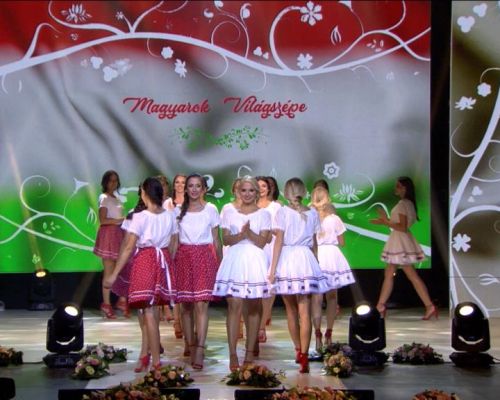 magyarok-vilagszepe-szepsegverseny-finale-szeg-01-20190901-fem3-00-02-40-11-still004DAC17381-EA7E-C918-D4AB-E191204FCBA7.jpg