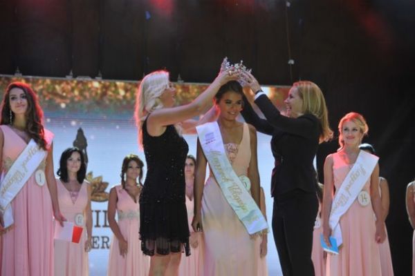 phoca-thumb-l-magyarok-vilagszepe-finale623ABCB10B-EDE1-E045-DB0E-BF04D7FFA717.jpg