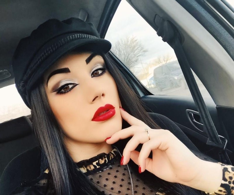Svasznik Evelin 1