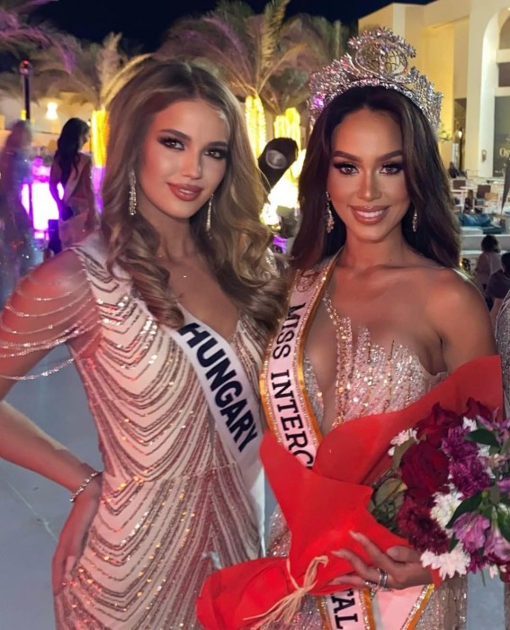 A magyar szépségkirálynő Molnár Ramóna a Miss Intercontinental 2024 győztesével. Fotó Facebook